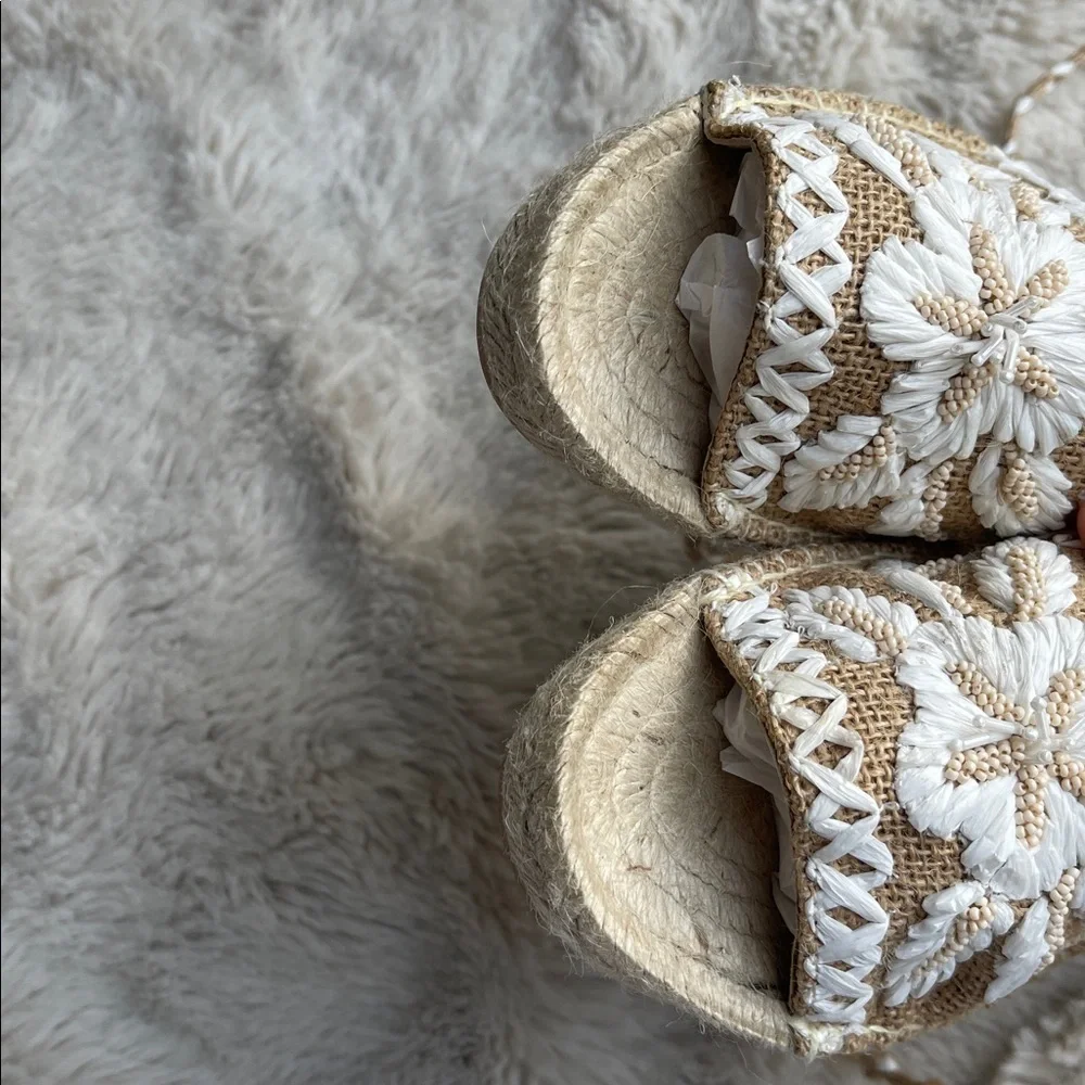Johnny Was X Antik Batik Tori Tan and White Women's Sandals